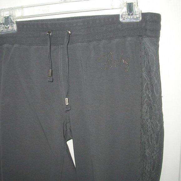 Grey Gym Pants with Lace and Sparkle Stones - Picture 6 of 12